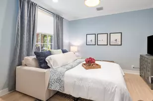 329 W Mallory Cir, Delray Beach, FL 33483 - Photo 10