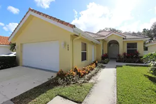 240 Sussex Cir, Jupiter, FL 33458 - Photo 2