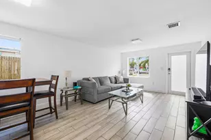 253 SW 2nd Ct, Deerfield Beach, FL 33441 - Photo 4