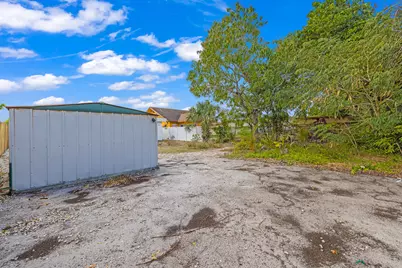 253 SW 2nd Court, Deerfield Beach, FL 33441 - Photo 24