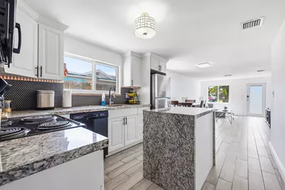 253 SW 2nd Court, Deerfield Beach, FL 33441 - Photo 6