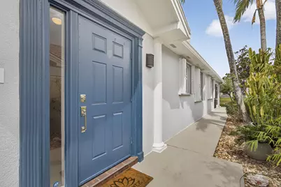 8269 Saint Johns Court, Wellington, FL 33414 - Photo 4