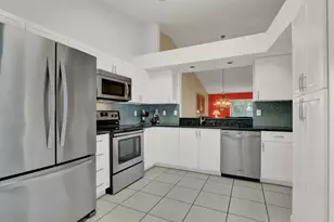 9904 Summerbrook Terrace, Boynton Beach, FL 33437 - Photo 14