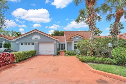 9904 Summerbrook Terrace #B, Boynton Beach, FL 33437 - Photo 2