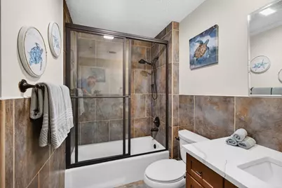 911 Oak Harbour Drive, Juno Beach, FL 33408 - Photo 30