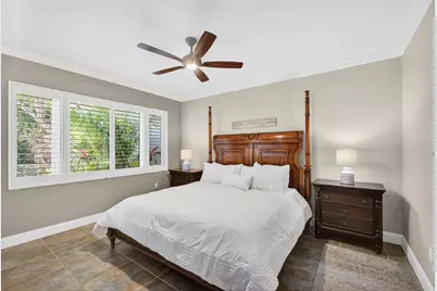 911 Oak Harbour Drive, Juno Beach, FL 33408 - Photo 22