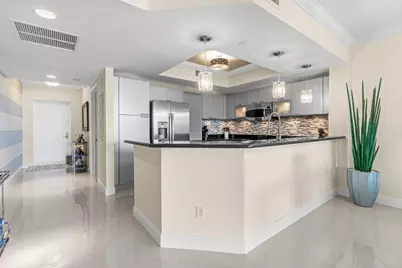 2650 Lake Shore Drive #302, Riviera Beach, FL 33404 - Photo 10