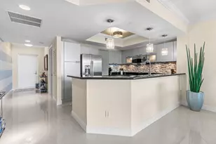 2650 Lake Shore Dr, Riviera Beach, FL 33404 - Photo 10