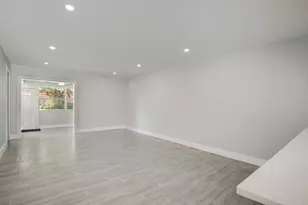 714 Nantucket Cir, Lake Worth, FL 33467 - Photo 10