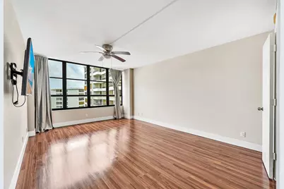 600 Three Islands Boulevard #1418, Hallandale Beach, FL 33009 - Photo 16