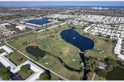 300 SW Golfview Terrace #142, Boynton Beach, FL 33426 - Photo 36