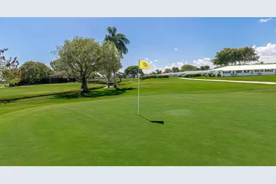 300 SW Golfview Terrace #142, Boynton Beach, FL 33426 - Photo 14