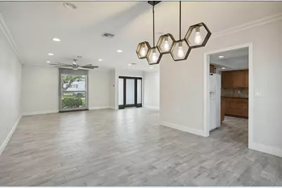 603 SE 7th Avenue, Deerfield Beach, FL 33441 - Photo 8