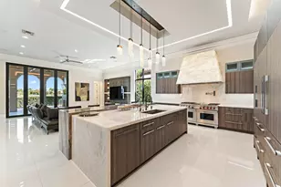 636 Hermitage Cir, Palm Beach Gardens, FL 33410 - Photo 16