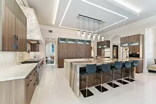 636 Hermitage Cir, Palm Beach Gardens, FL 33410 - Photo 18