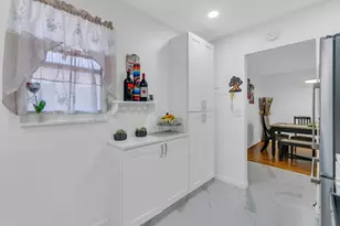 504 Davis Rd, Palm Springs, FL 33461 - Photo 2