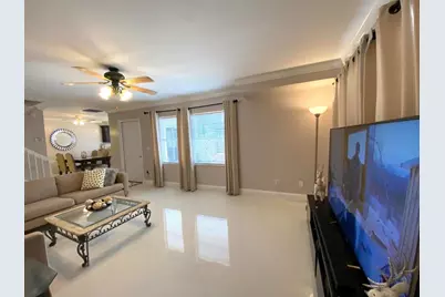 40 Essex Court #A, Royal Palm Beach, FL 33411 - Photo 6