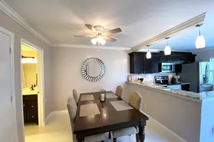 40 Essex Ct, Royal Palm Beach, FL 33411 - Photo 2