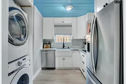 240 NW 9th Avenue, Delray Beach, FL 33444 - Photo 12