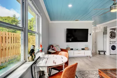 240 NW 9th Avenue, Delray Beach, FL 33444 - Photo 8