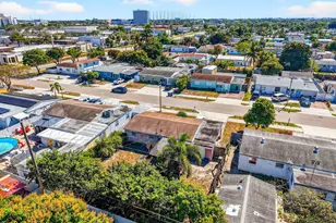 2013 Longwood Rd, West Palm Beach, FL 33409 - Photo 38