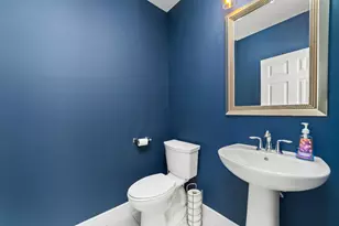 2011 NW Cataluna Cir, Port Saint Lucie, FL 34986 - Photo 16