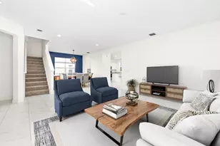 2011 NW Cataluna Cir, Port Saint Lucie, FL 34986 - Photo 4