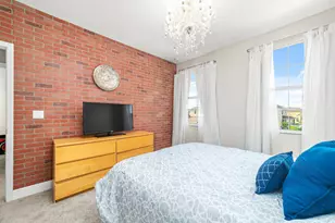 2011 NW Cataluna Cir, Port Saint Lucie, FL 34986 - Photo 18