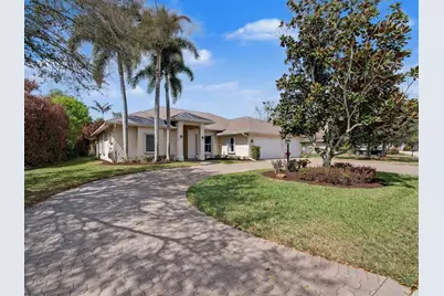 8122 SW Yachtsmans Drive, Stuart, FL 34997 - Photo 2