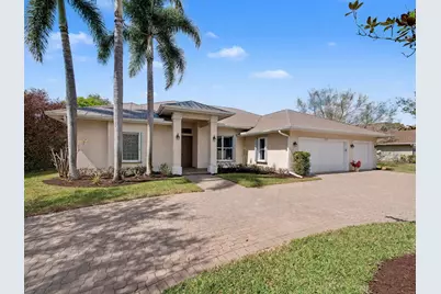 8122 SW Yachtsmans Drive, Stuart, FL 34997 - Photo 4