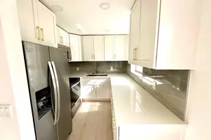 121 Sheffield F, West Palm Beach, FL 33417 - Photo 1