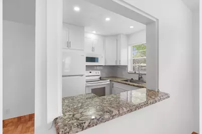 346 Windsor O, West Palm Beach, FL 33417 - Photo 6