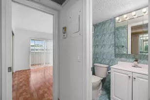 346 Windsor O, West Palm Beach, FL 33417 - Photo 20