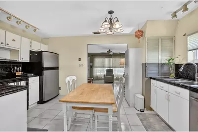 121 NW 28th Court, Pompano Beach, FL 33064 - Photo 12