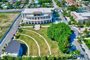 205 NE 3rd St, Boynton Beach, FL 33435 - Photo 12