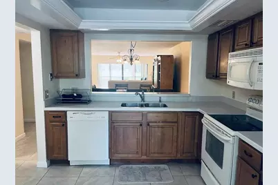 9440 Meadowood Drive #102, Fort Pierce, FL 34951 - Photo 8