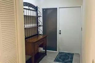 9440 Meadowood Dr, Fort Pierce, FL 34951 - Photo 4