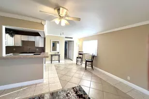 322 Seville N, Delray Beach, FL 33446 - Photo 2