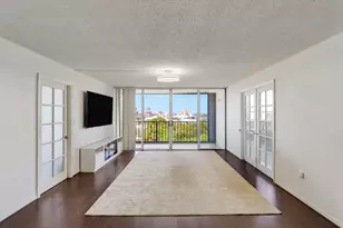 5600 N Flagler Dr, West Palm Beach, FL 33407 - Photo 6