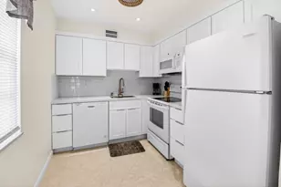 173 Flanders D, Delray Beach, FL 33484 - Photo 20