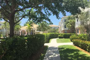 9887 Baywinds Dr, West Palm Beach, FL 33411 - Photo 12