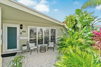 501 SW 8th Terrace, Boca Raton, FL 33486 - Photo 2