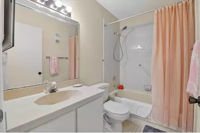 15235 Lakes Of Delray Boulevard #303, Delray Beach, FL 33484 - Photo 14