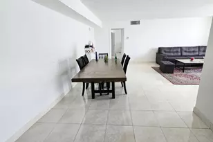 137 Golden Isles Dr, Hallandale Beach, FL 33009 - Photo 10