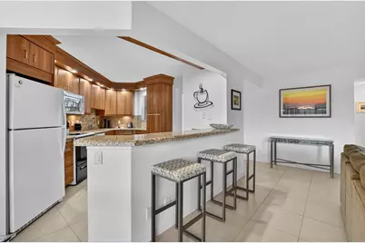 5851 Camino Del Sol #402, Boca Raton, FL 33433 - Photo 8