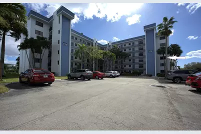 4700 Lucerne Lakes Boulevard #308, Lake Worth, FL 33467 - Photo 12