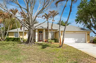 2017 SE Allamanda Dr, Port Saint Lucie, FL 34952 - Photo 1