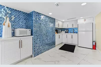 710 N Ocean Boulevard #710, Pompano Beach, FL 33062 - Photo 6