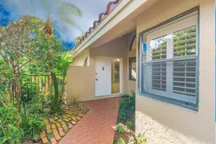 22545 Meridiana Dr, Boca Raton, FL 33433 - Photo 4