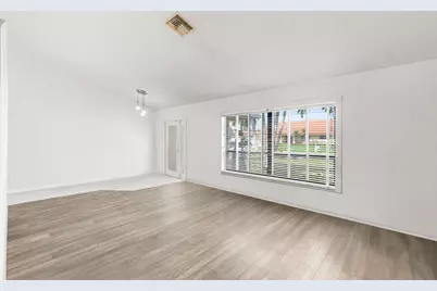 6016 Sunberry Circle, Boynton Beach, FL 33437 - Photo 4